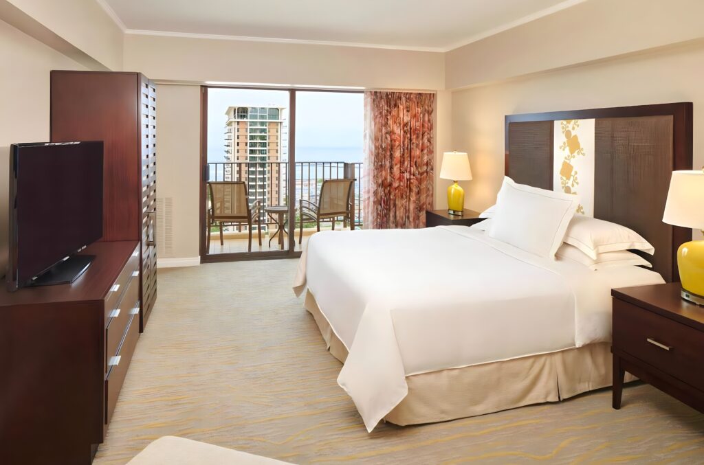 Hilton Hawaiian Village, photo 4 of 16