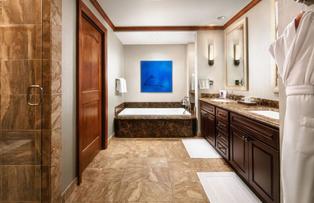 The Ritz-Carlton Club, Vail, photo 7 of 14