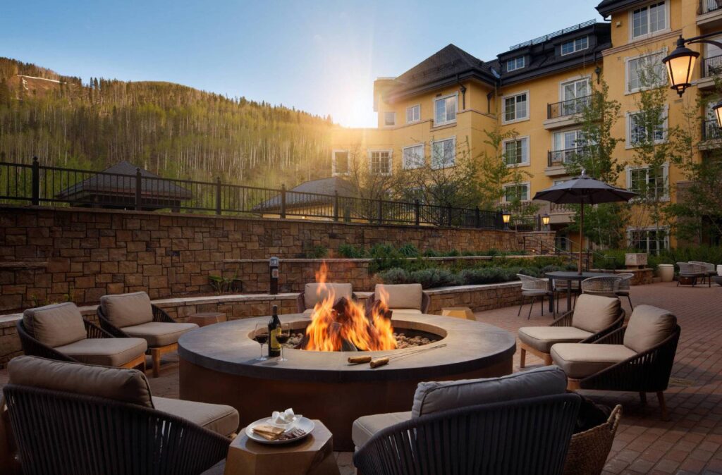 The Ritz-Carlton Club, Vail, photo 3 of 14