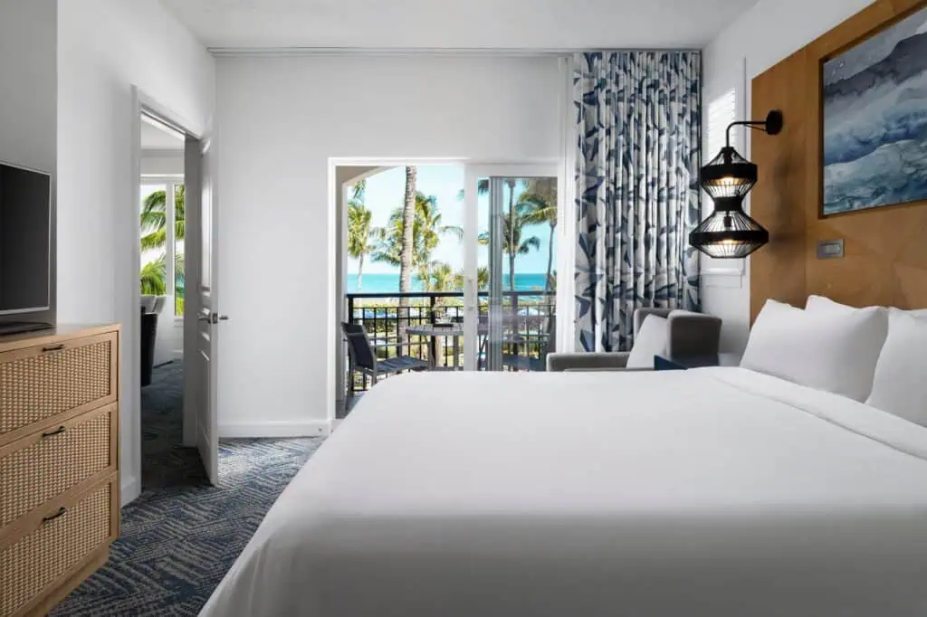 Oceanfront Villa - Primary Bedroom